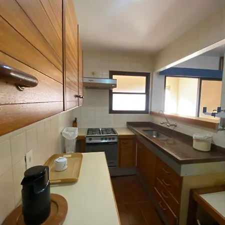 2 Dorm L Piscina L Sauna L Garagem L 200M Da Praia Das Pitangueiras Guaruja Exterior photo