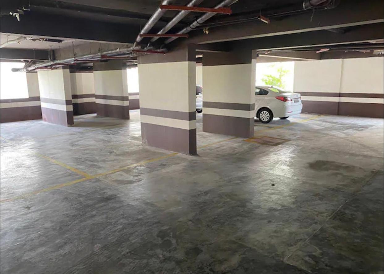 2 Dorm L Piscina L Sauna L Garagem L 200m Da Pitangueiras * Guaruja