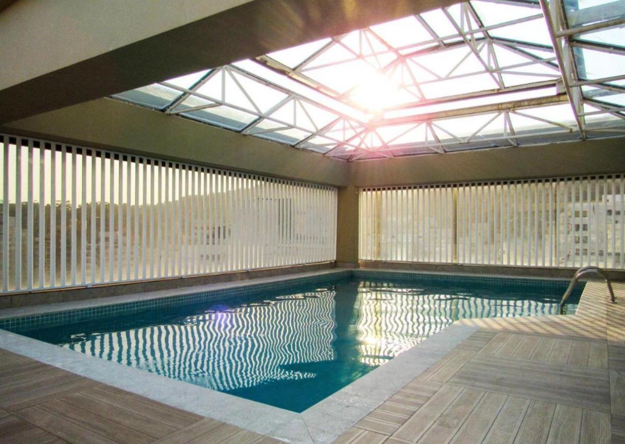 2 Dorm L Piscina L Sauna L Garagem L 200m Da Pitangueiras