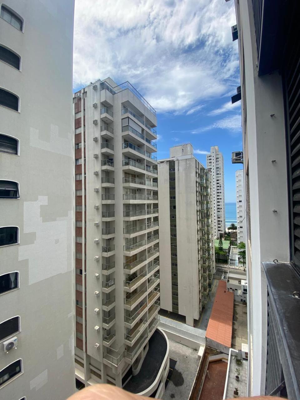 2 Dorm L Piscina L Sauna L Garagem L 200m Da Pitangueiras